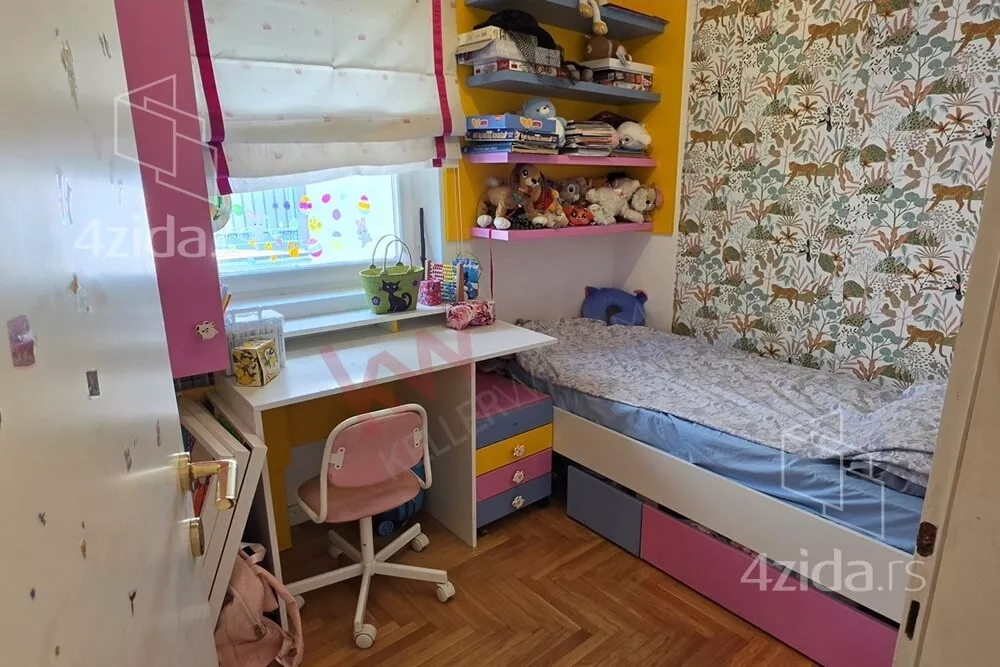 Četvorosoban stan | 4zida
