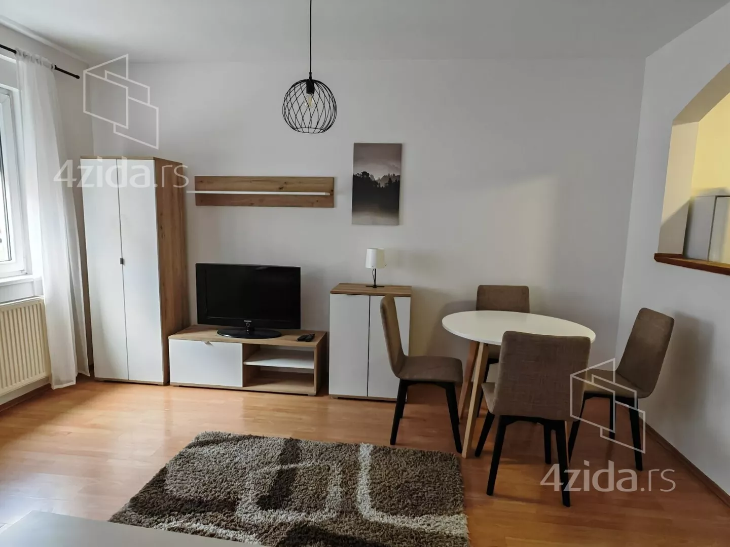 Jednoiposoban stan | 4zida