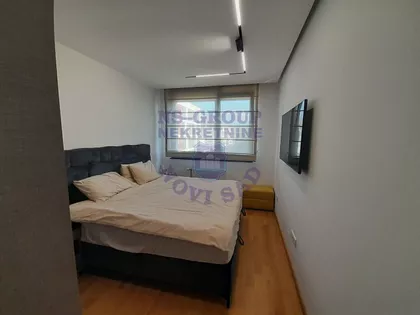 Cara Dušana | 4zida.rs