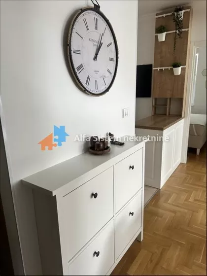 Višnjička Banja | 4zida.rs