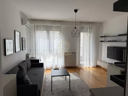 Saobraćajni fakultet | 4zida.rs