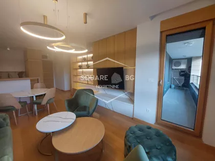 Tadije Sondermajera | 4zida.rs