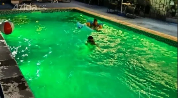 5-etažna kuća | 4zida