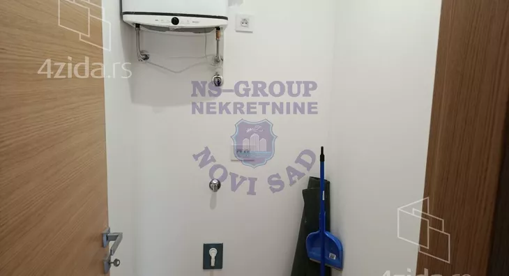 Petoiposoban stan | 4zida