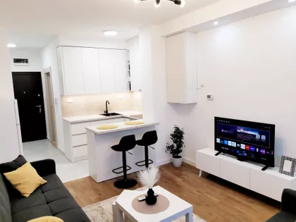 Milovana Gušića 101B | 4zida.rs