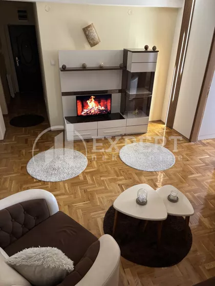 Generala Tranijea | 4zida.rs