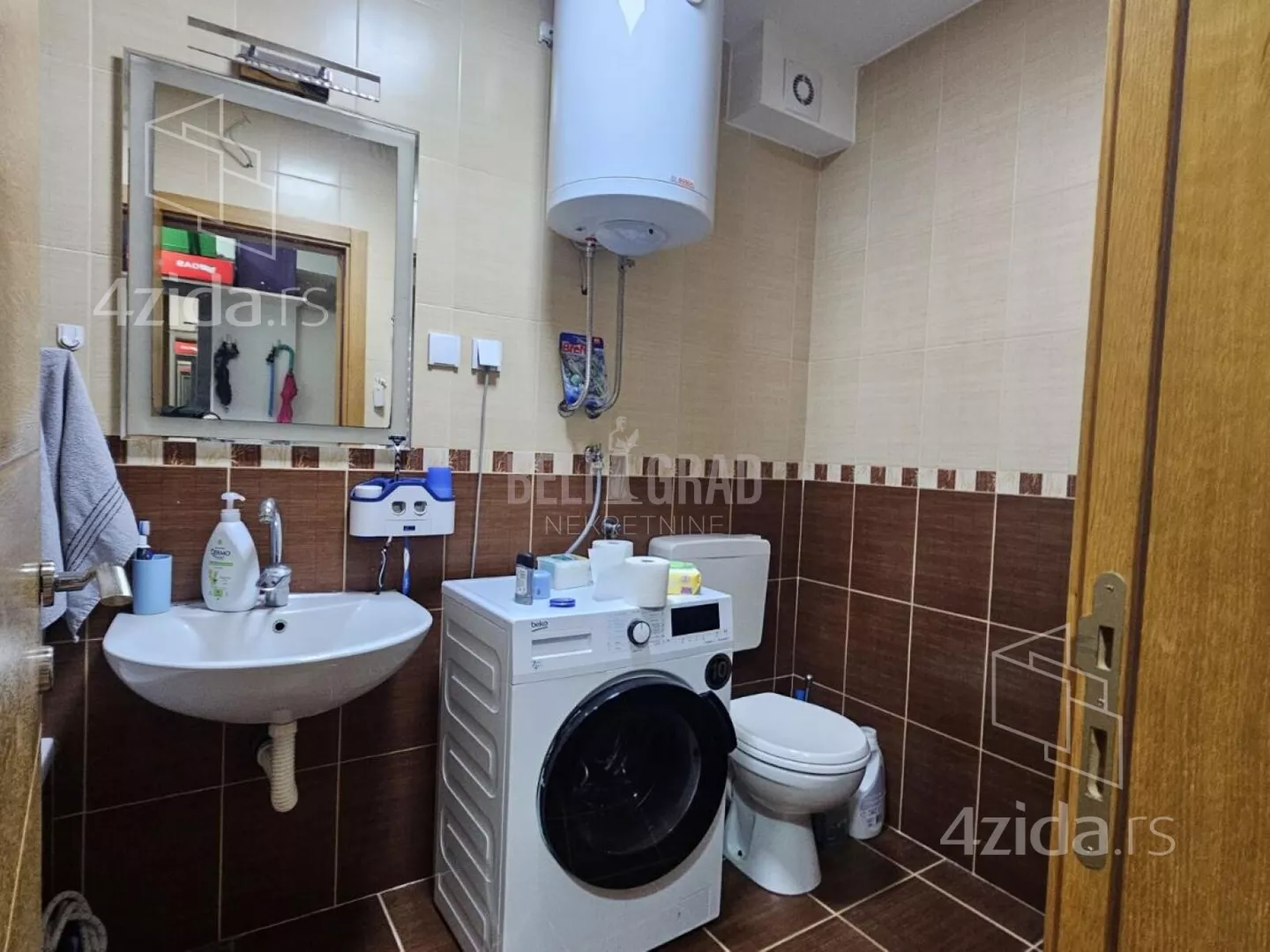 Troiposoban stan | 4zida