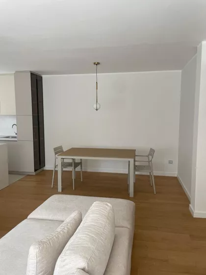 Ledi Pedžet | 4zida.rs