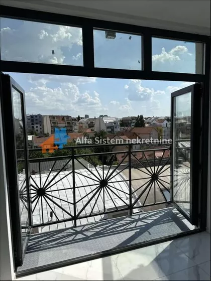 Južni Bulevar | 4zida.rs