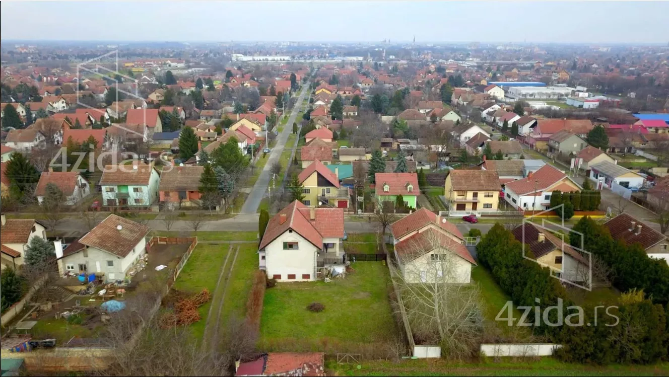 3-etažna kuća | 4zida