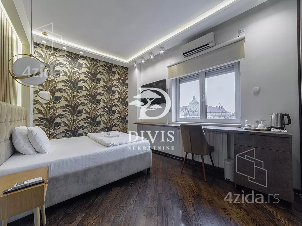 Petosoban stan | 4zida