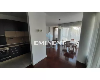 Skerlićeva | 4zida.rs