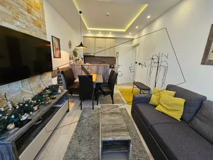 Stefana Prvovenčanog | 4zida.rs