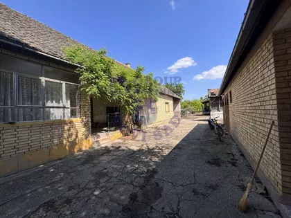 Vojvođanska | 4zida.rs