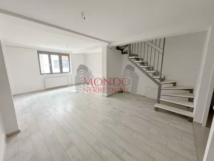 Dom Zdravlja | 4zida.rs