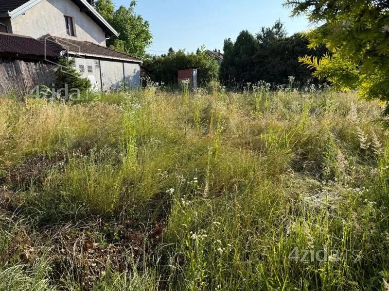 Građevinsko zemljište | 4zida