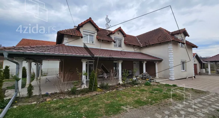 2-etažna kuća | 4zida