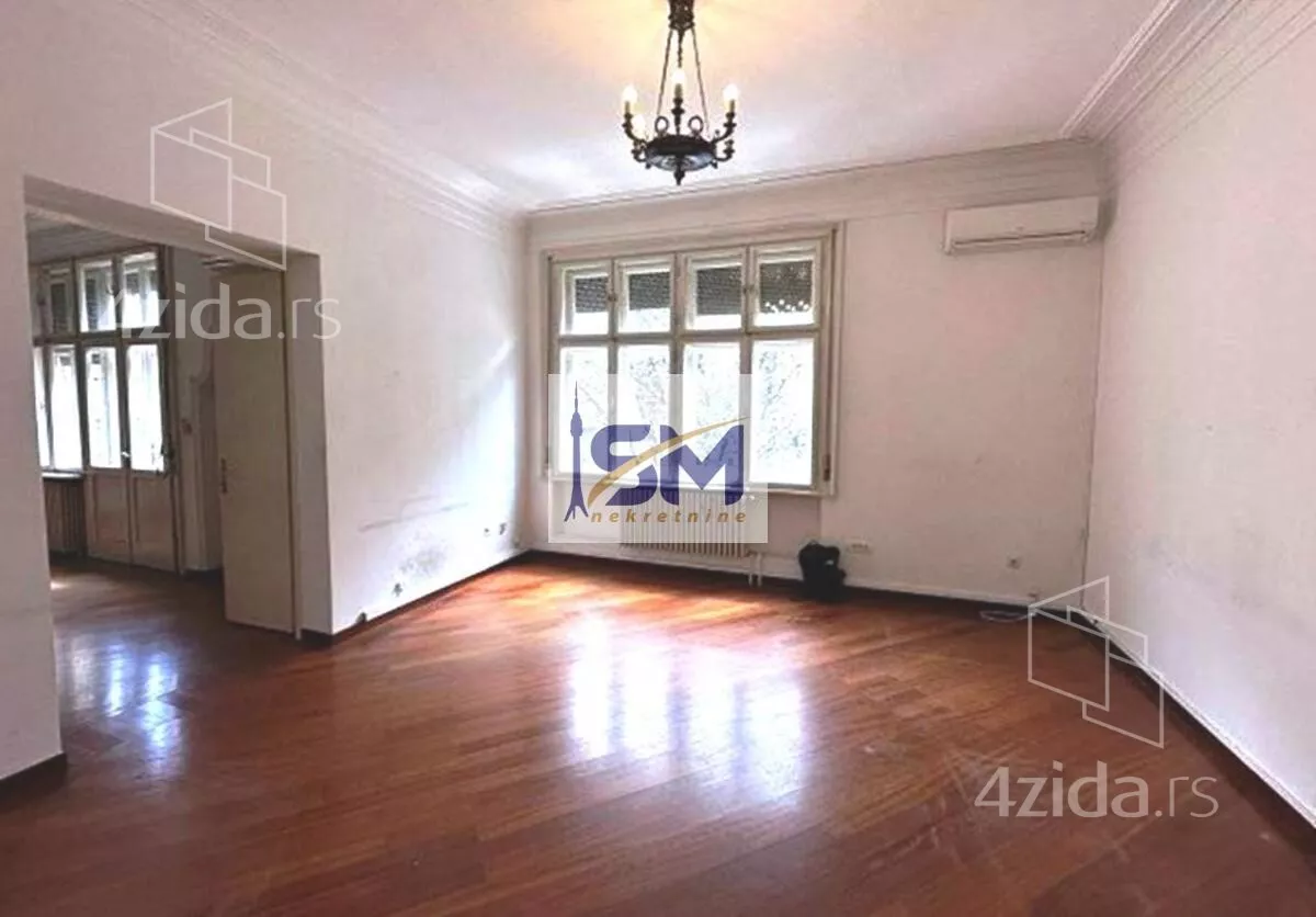 Šestosoban stan | 4zida