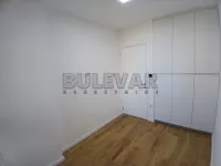 Lokal | 4zida