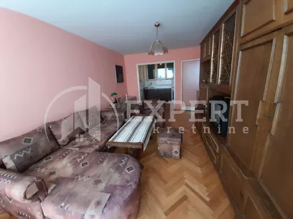 Obrenovićeva | 4zida.rs