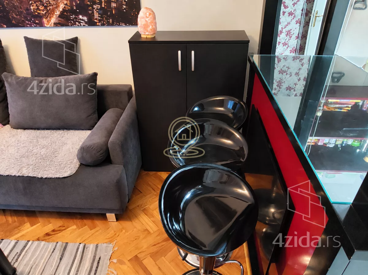 Garsonjera | 4zida