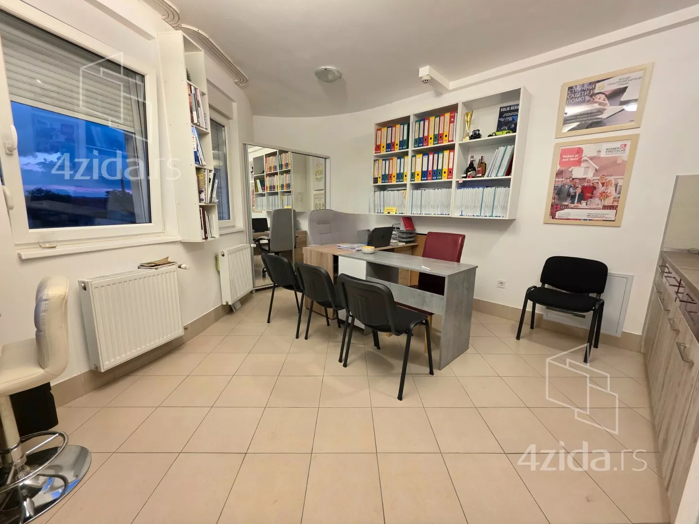 Garsonjera | 4zida