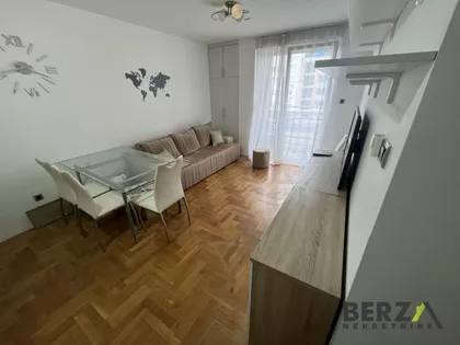 Socijalno | 4zida.rs