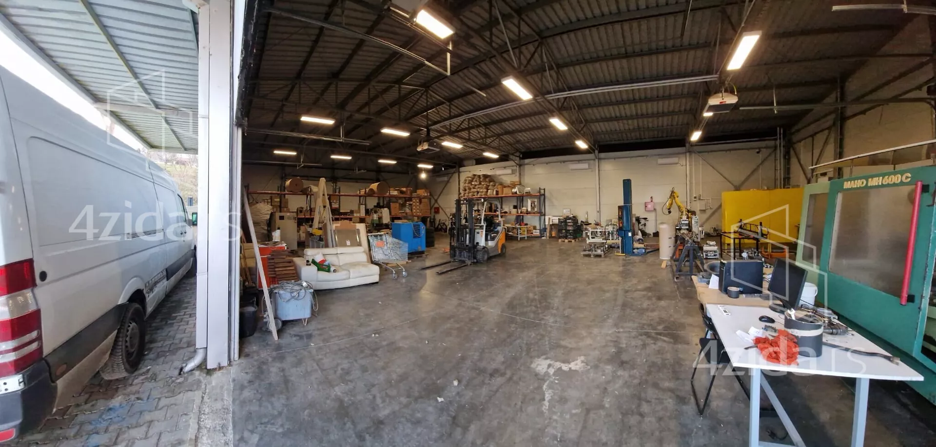 Poslovni prostor | 4zida