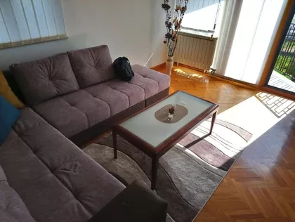 Drinička | 4zida.rs