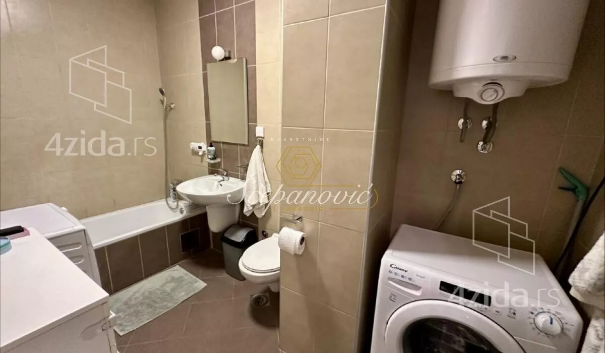 Troiposoban stan | 4zida