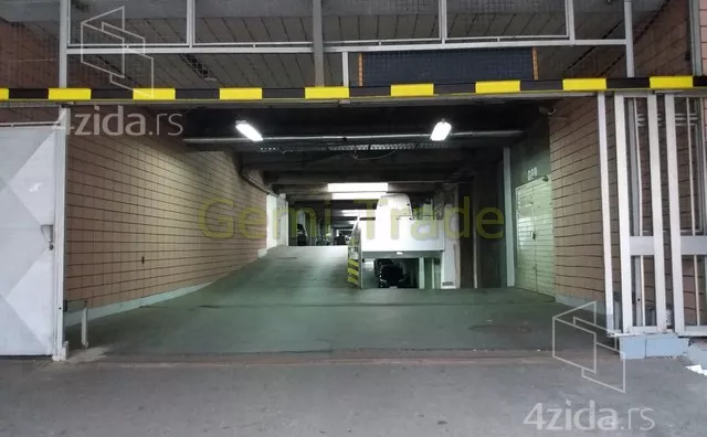 Parking | 4zida
