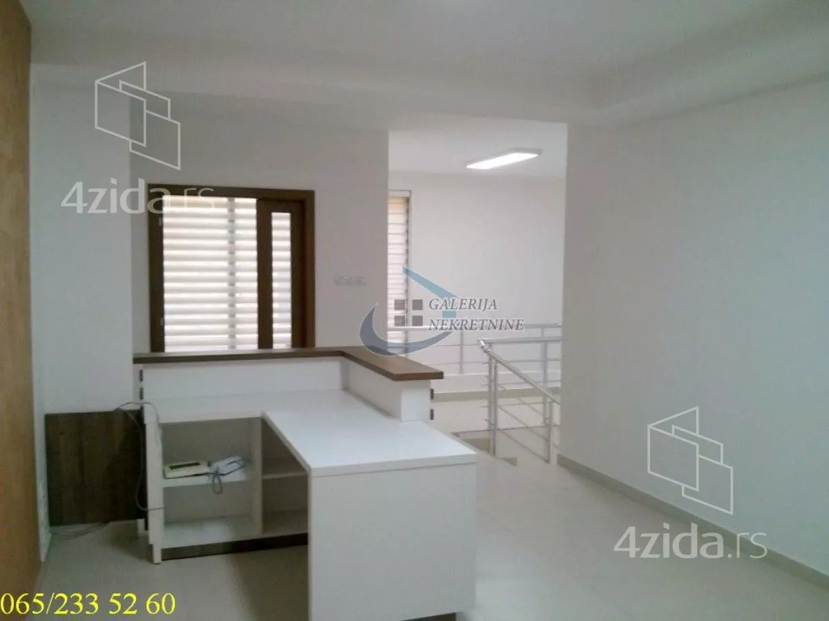 Poslovni prostor | 4zida