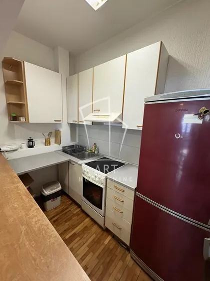 Gospodar Jevremova | 4zida.rs