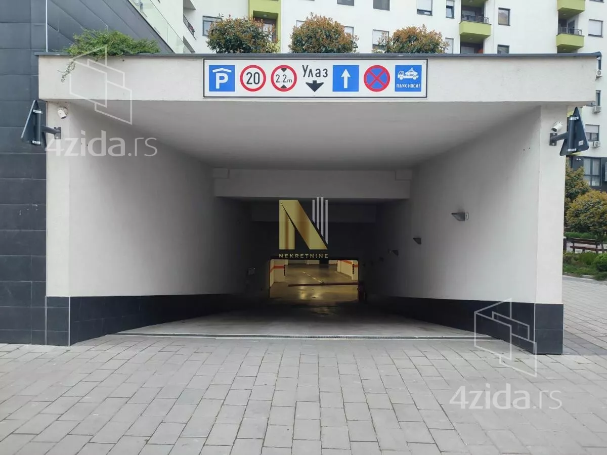 Garaža/Parking | 4zida
