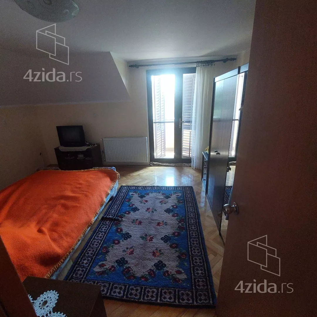 3-etažna kuća | 4zida