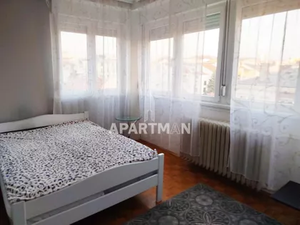 Ustanička | 4zida.rs