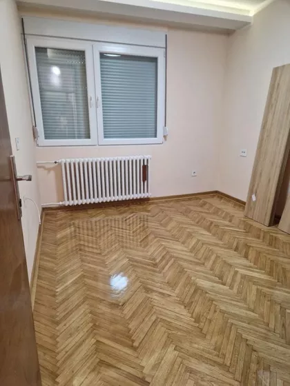 Stari Grad | 4zida.rs