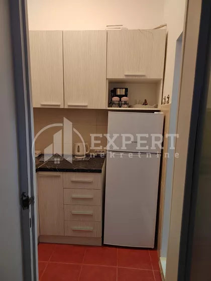 Obrenovićeva | 4zida.rs