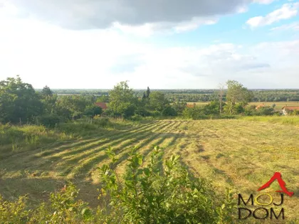 Čerević | 4zida.rs