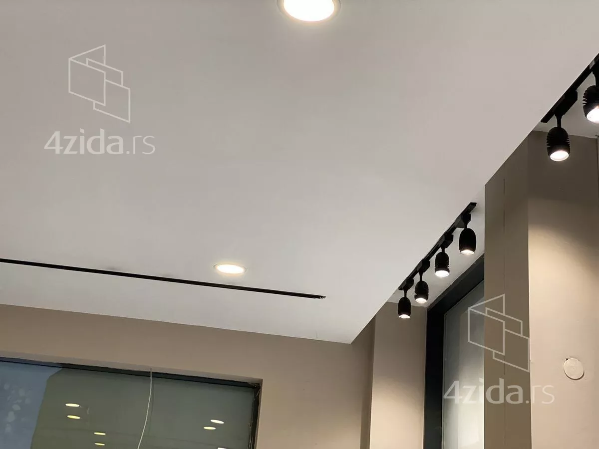 Lokal | 4zida