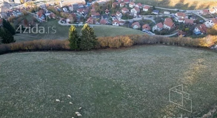 Plac | 4zida