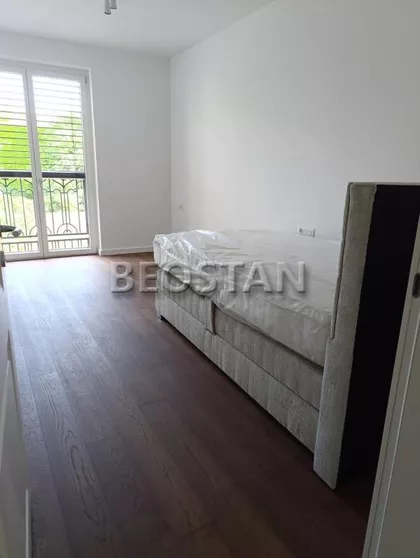 Beogradska | 4zida.rs