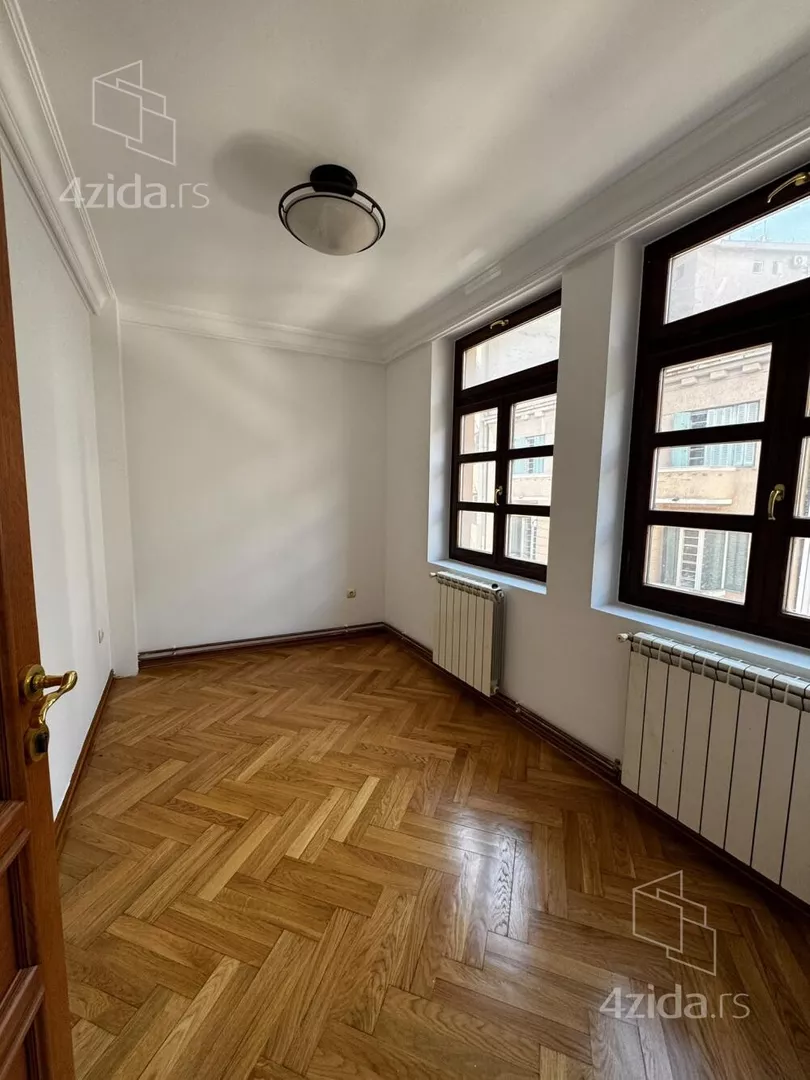 Kancelarija | 4zida