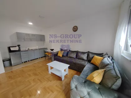 Bulevar Patrijarha Pavla (Somborski Bulevar) | 4zida.rs