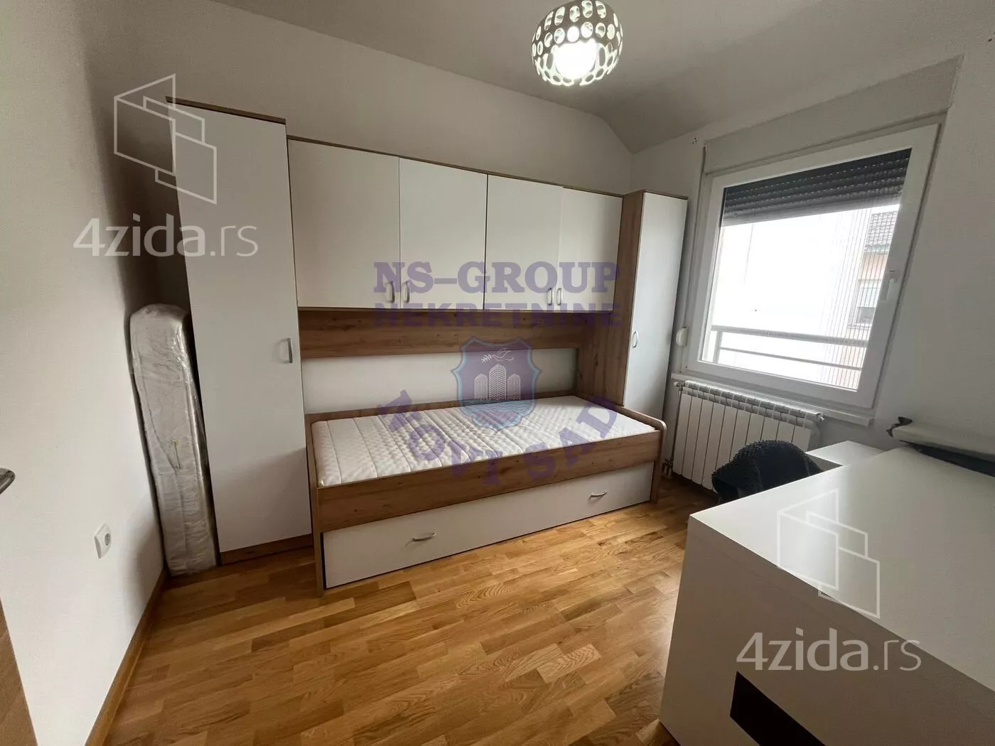 Dvoiposoban stan | 4zida