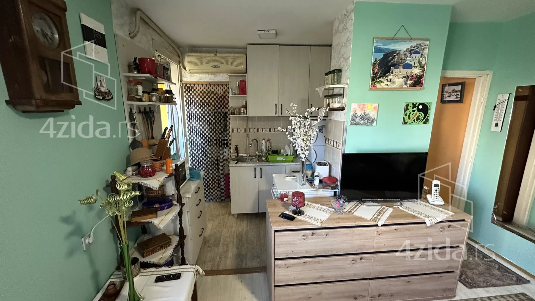 Jednoiposoban stan | 4zida