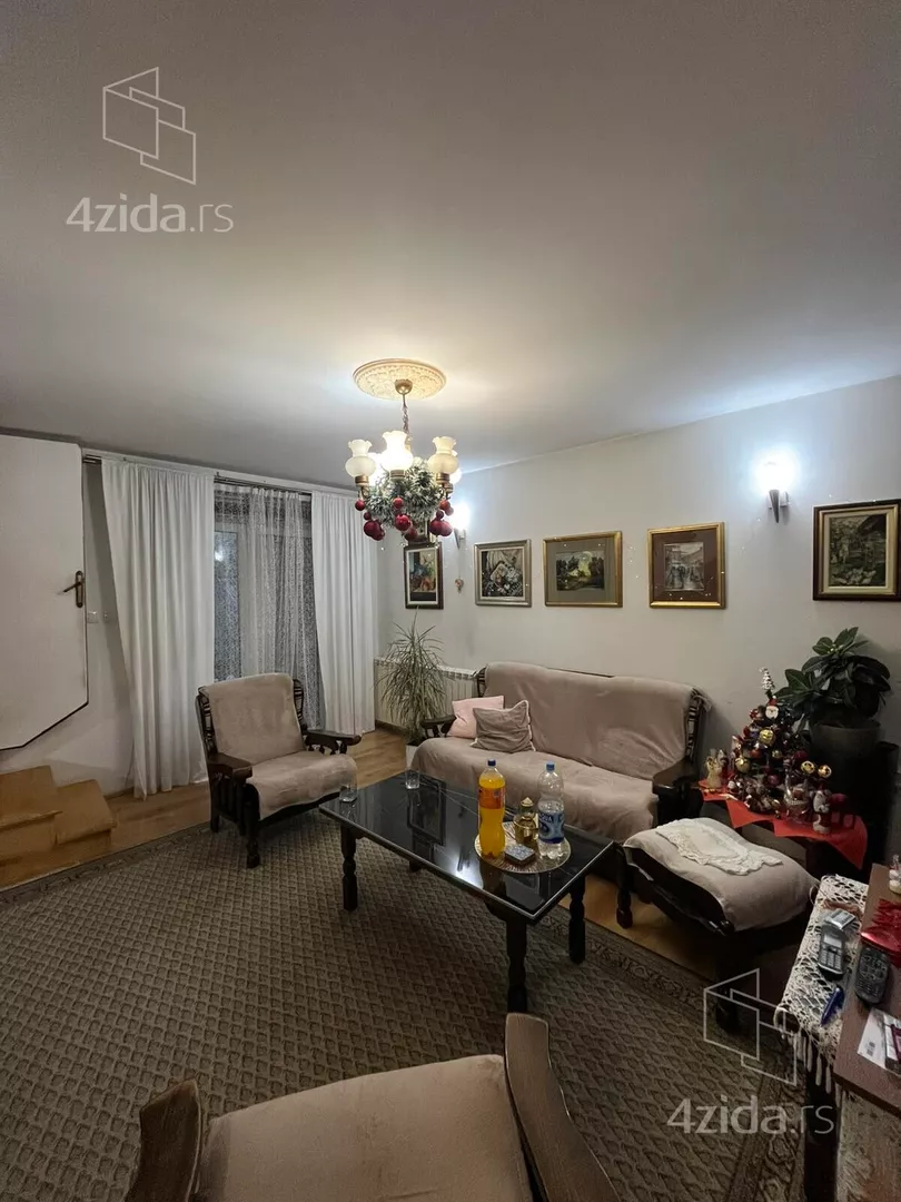 2-etažna kuća | 4zida