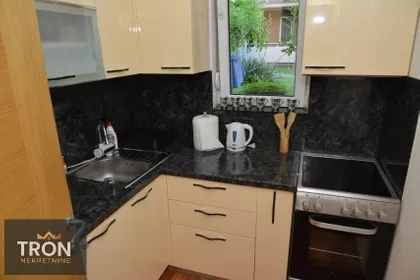 Gradske lokacije | 4zida.rs