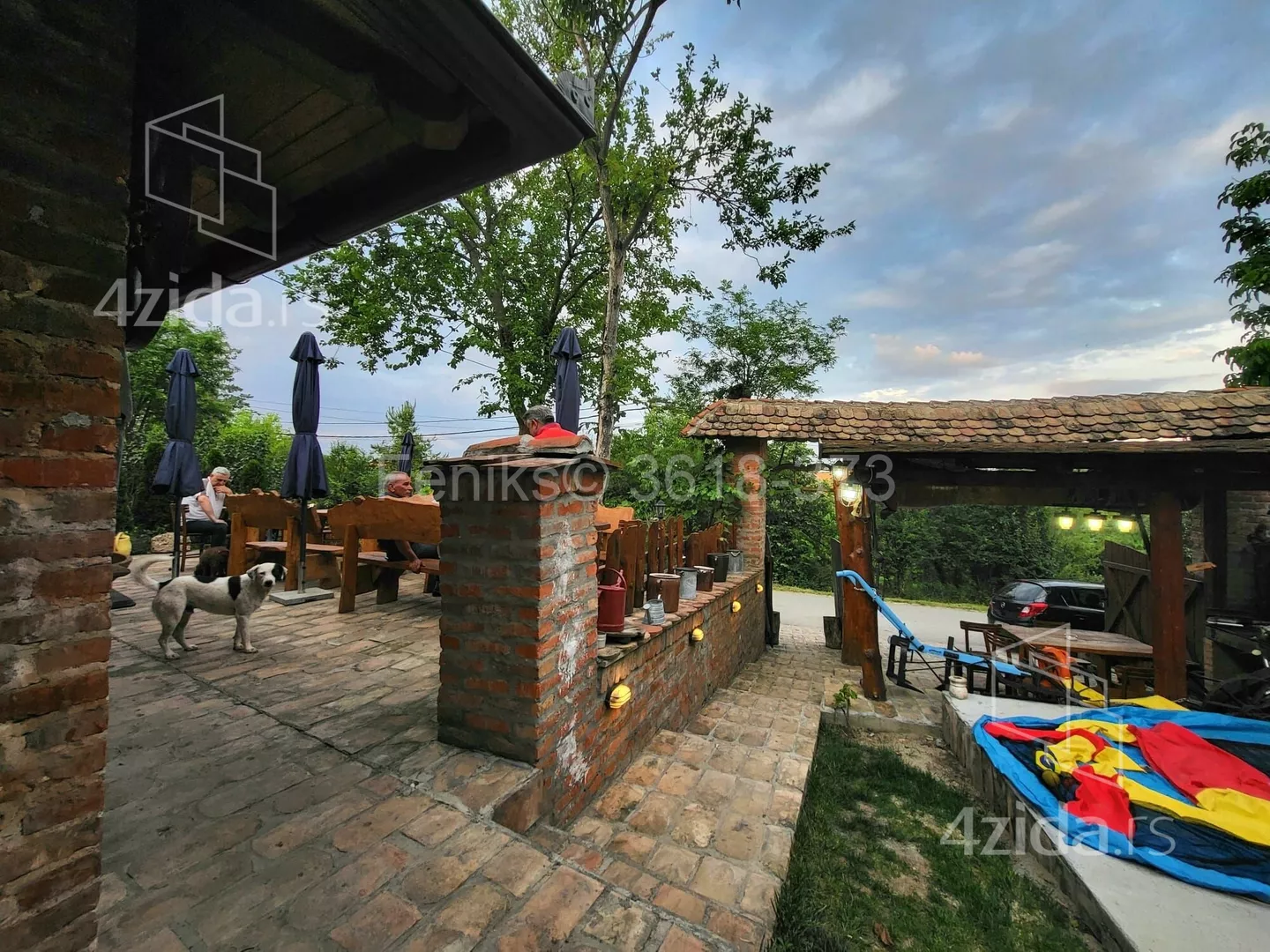 Poslovni prostor | 4zida