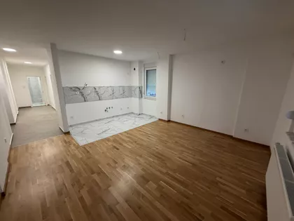 Gorana Jojića | 4zida.rs